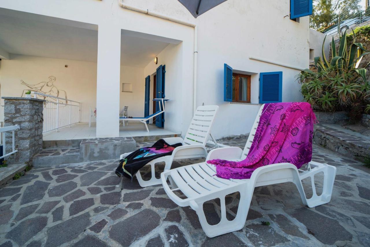 Aparthotel Le Sirene Seccheto Esterno foto
