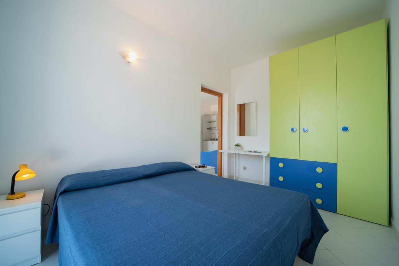 Aparthotel Le Sirene Seccheto Esterno foto