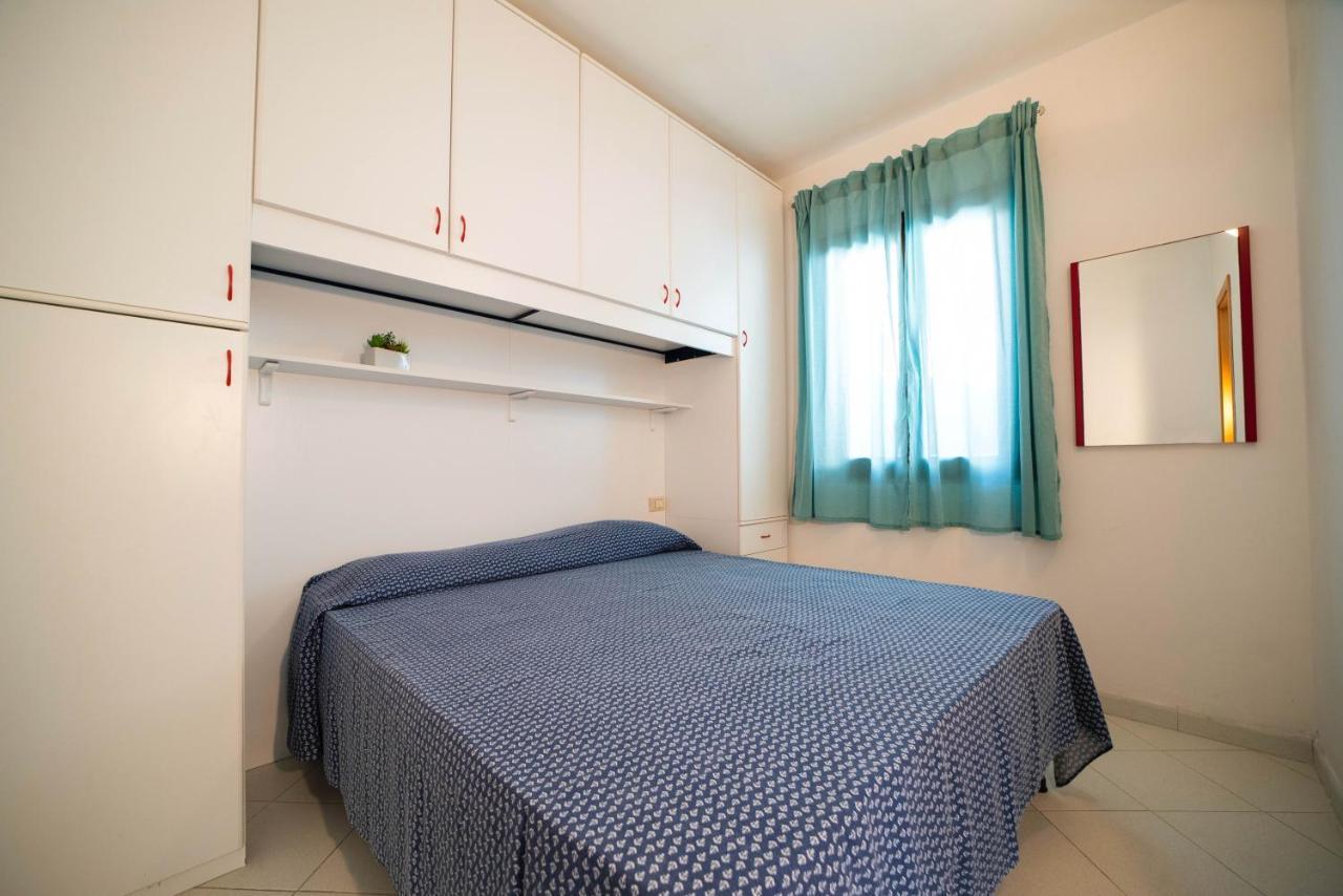 Aparthotel Le Sirene Seccheto Esterno foto